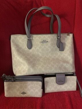 Coach Cream Signature Canvas Tote with light purple trim- 3-Piece Set BRAND NEW